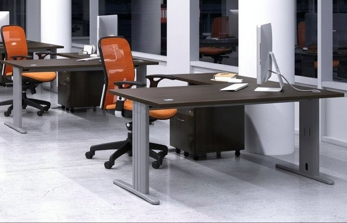 Mesa operativa Careco en L ofitipo 8