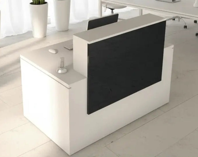 Mostrador de recepción de color negro brillante