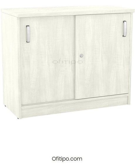 Armario de madera bajo Emese con puertas correderas