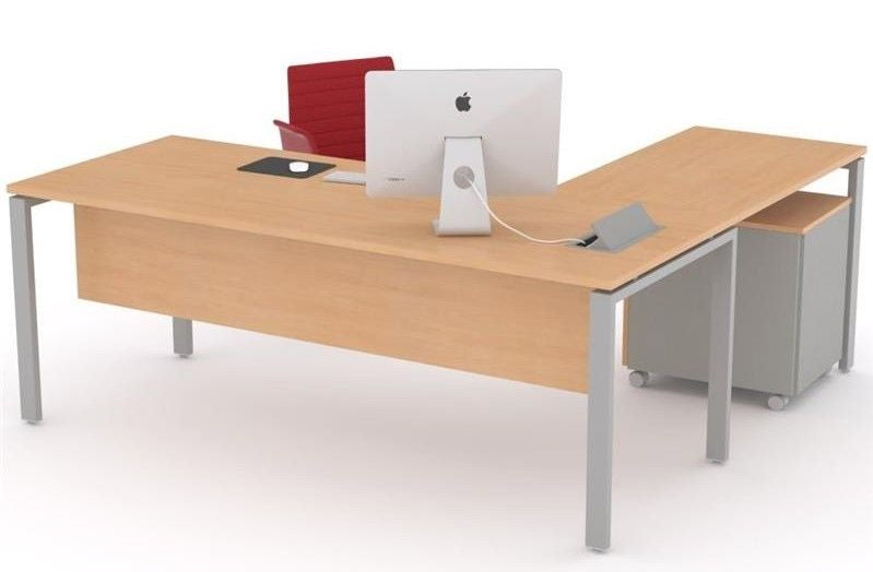 Mesa oficina operativa Eupor en L ofitipo 8