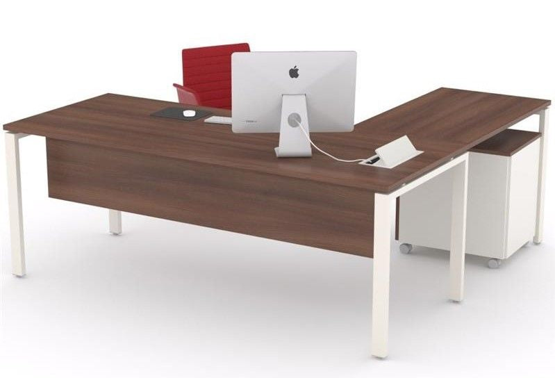 Mesa oficina operativa Eupor en L ofitipo 12