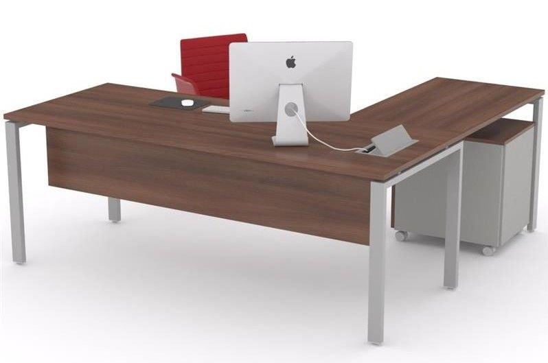 Mesa oficina operativa Eupor en L ofitipo 13