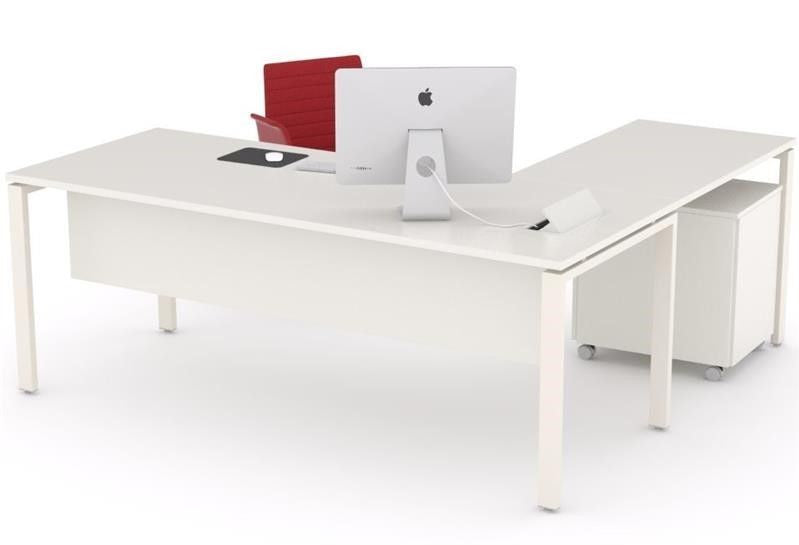 Mesa oficina operativa Eupor en L ofitipo 4