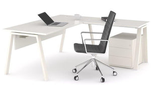 Mesa oficina operativa Komat en L ofitipo 4