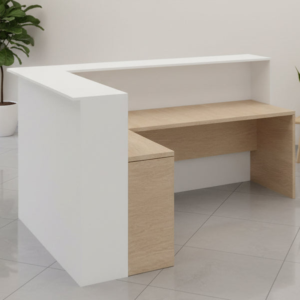 Mostrador de esquina en una recepción